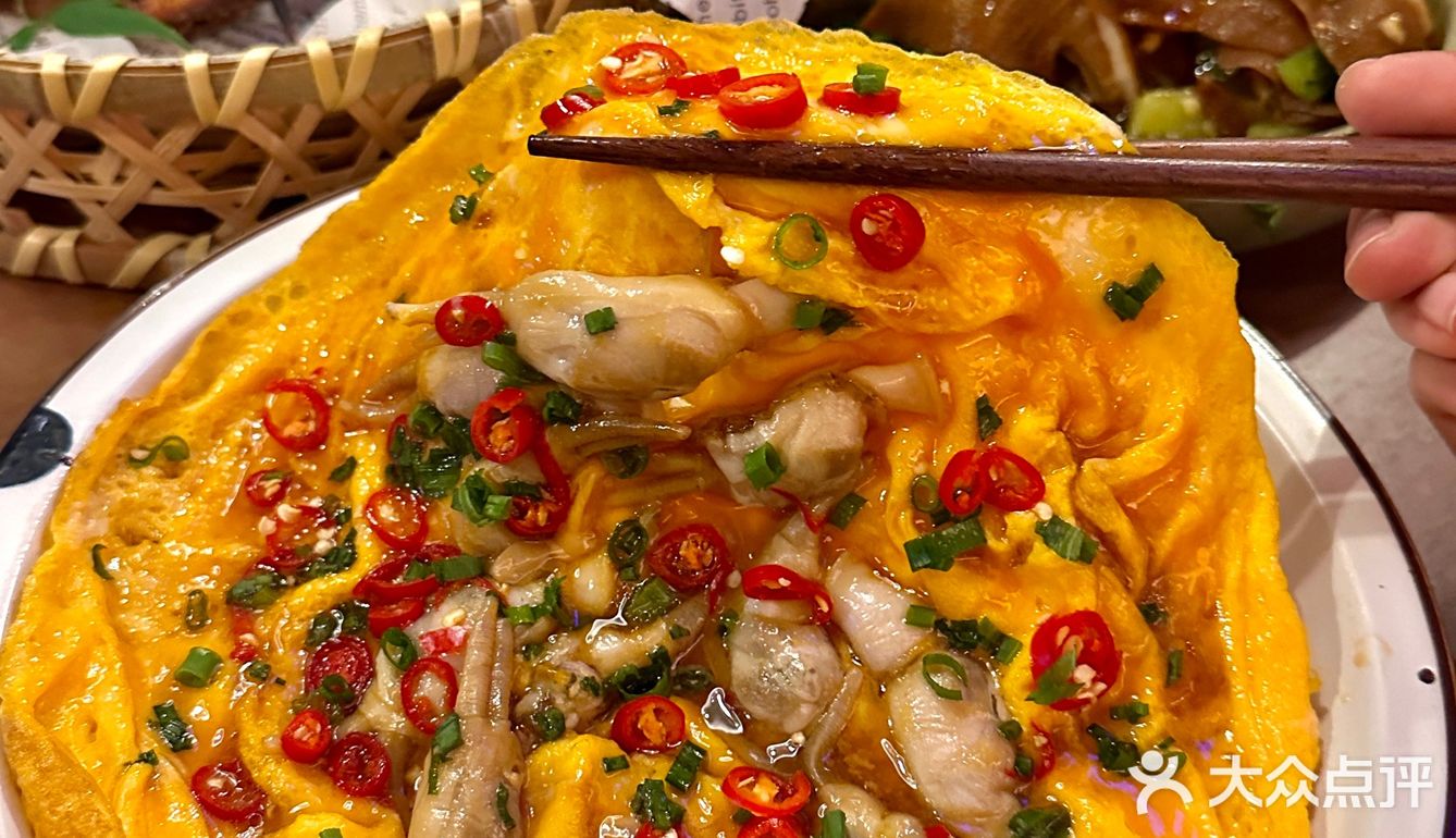 青岛小酒馆,好爱这种氛围松弛感…