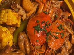 -多嘴超级肉蟹煲(杉杉国潮主题店)