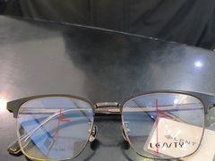 -宝岛眼镜(德阳南街店)