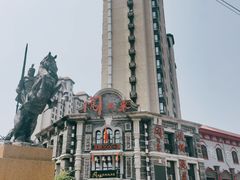 -万里闯关东铁锅炖菜馆(高新旗舰店)