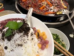 -四小区火锅·巷子里的重庆火锅(花照壁店)