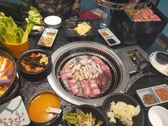 -烤路里·韩国品质自助烤肉(石路天虹4号店)