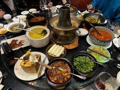 -铜锣湾·有麝自然香(渝北财富中心店)