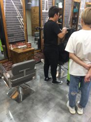 -欣艺美发沙龙