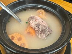 -莲餐厅·湖北菜·潜江小龙虾店(愚园路店)