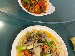 -蘑菇拌面•正宗新疆菜