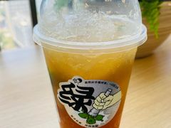 岩爆柠-喜茶(广州东方宝泰店)