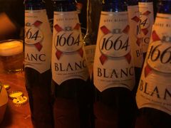 -Helens海伦司小酒馆(复旦大学店)