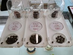 -UNI UNI(环亚凯瑟琳店)