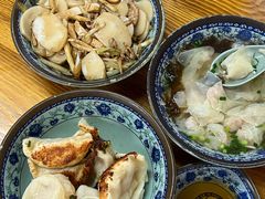 -无名氏宵夜小摊(祝家三姐妹馄饨店)