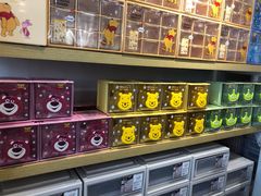 -名创优品(万达广场河东店)