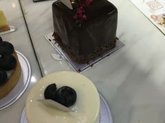 -UNI UNI(环亚凯瑟琳店)