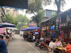 -十一街苍蝇馆子转经消江湖菜(九眼桥十一街店)