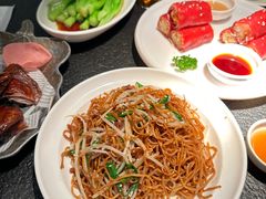 -蝴蝶里·粤菜·点心(滨江龙湖店)