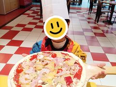 -城市大道红炉披萨烘焙坊