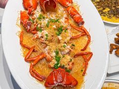 -鑫悦楼煎蟹·16年海鲜大排档