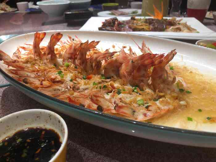 苏先生海鲜渔庄(金桥店)-"喝喜酒来的,那些该趁热吃的,上来时候已经.