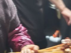 -拈签一笑黄牛肉辣卤串串