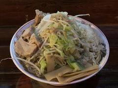 二郎系拉面-拉面莊夢語＆中华料理八椿