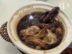 -老码头黑皮肘子锅包肉熏酱水饺(文政街店)