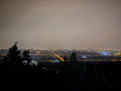 -鬼笑石后山停车场