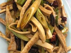 -瑞杰烧烤店·24小时营业(山东路店)