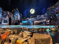 -交通银行前滩31演艺中心