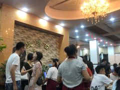 等位区-煲煲掂风味煲仔饭餐厅(西区店)