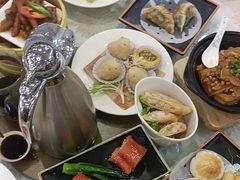 -新东源国际酒店·新东源食坊(沙井店)
