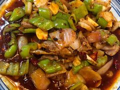 炒鸡爪-六福烧烤酒馆(秦隆步行街店)