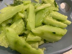 -辣盆盆麻辣小龙虾(哈尔滨总店)