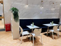 大堂-813芭依珊 BAESAn(汇港购物中心店)