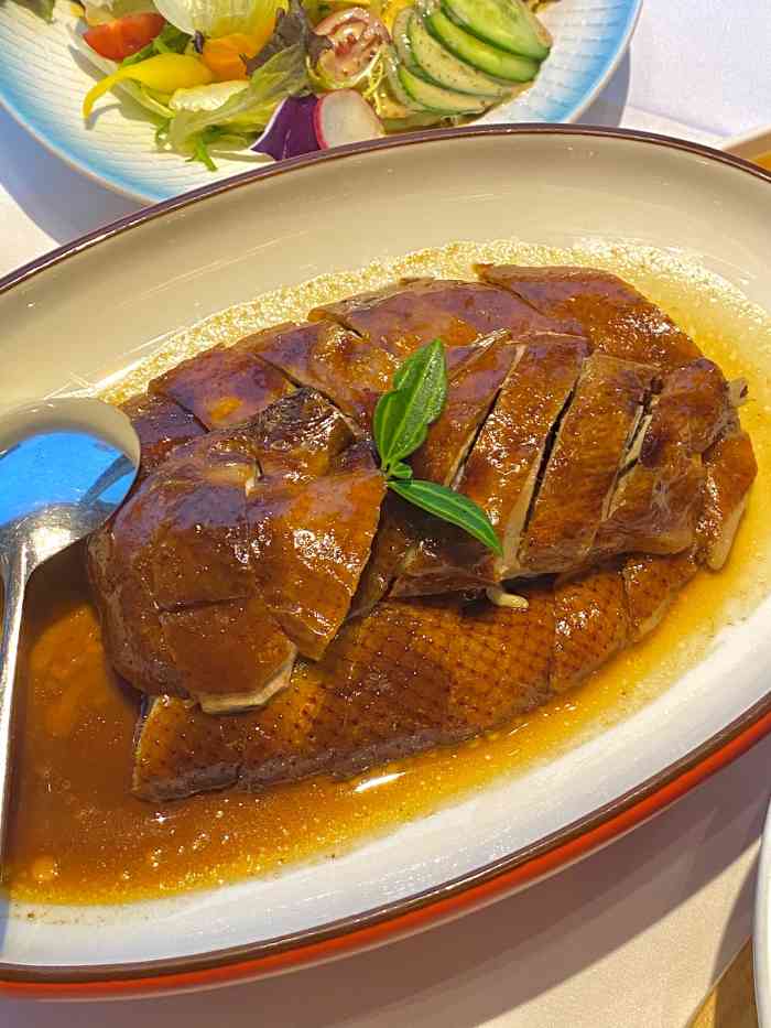 同庆楼(华强吾悦广场店)-"服务和环境都不错,菜品味道也不错,家人挺.