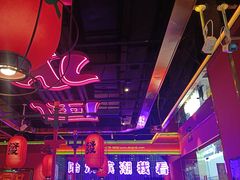 -多嘴超级肉蟹煲(杉杉国潮主题店)