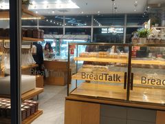 面包甜点陈列柜-面包新语(无锡M会员店)