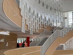 -广州市白云区图书馆