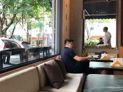 -慢象咖啡(台江店)