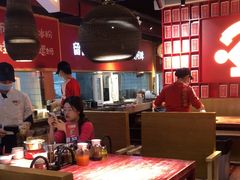 大堂-怪噜范·老贵阳街头名小吃(鸿通城店)