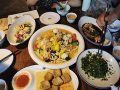 -绍兴老味道·非遗门店(银泰城店)