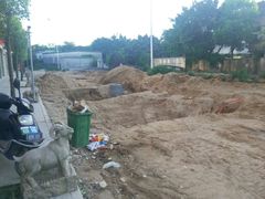 道路-龙泉岩寺庙群