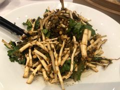 -黔蘑菇四季餐厅(观山湖店)