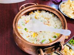 -姚记抚仙湖石锅鱼庄