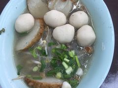 -榮泰米粉湯(Left Shop)