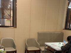 -七欣天香辣蟹火锅(闵行浦江欢乐颂店)