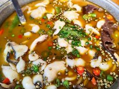特色花椒鱼-鸡毛店·川菜(李家沱店)