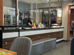 -高玛纳驴肉火烧(一世界店)