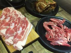 -哈哈碳都·牛肋条无限自助烤肉(台江万达店)