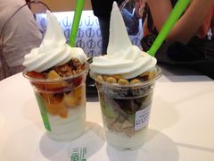 -三佰瑞冻酸奶(凯德MALL店)