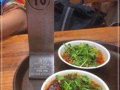 -万记麻辣烫国展总店