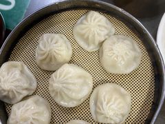鲜肉小笼包-龙老五汤店(站前西路店)